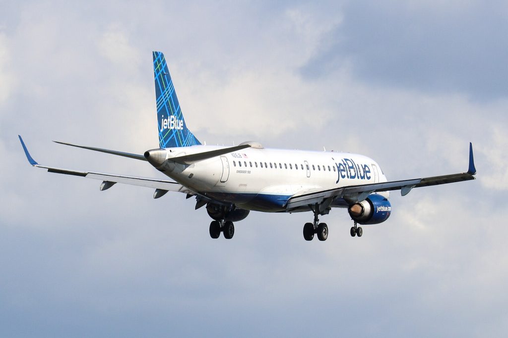 Embraer E190